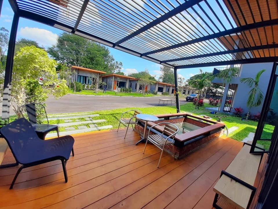 Baankampu Resort Pak Chong Exterior foto
